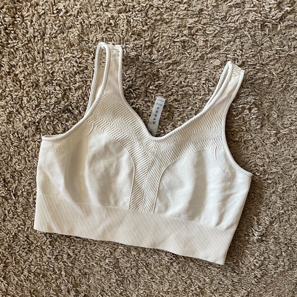 Varley Sports bra with mesh details